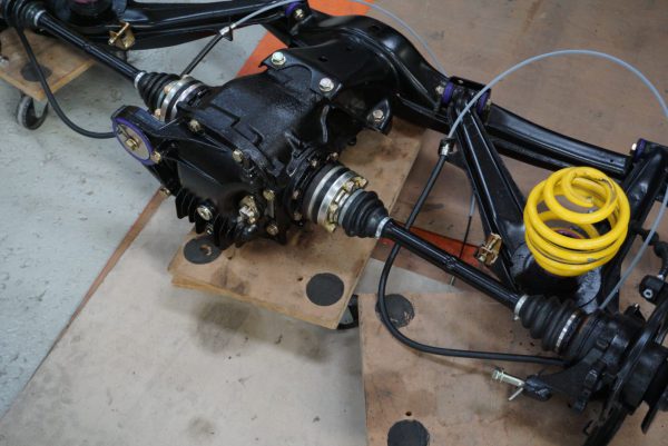 Bevestigingset aandrijfas aan differentieel, bouten met vulplaten M10 50MM - Afbeelding 5