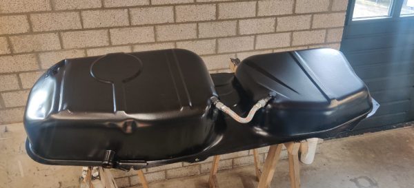 BMW e30 RVS brandstofslang om de tankhelften te verbinden - Afbeelding 4