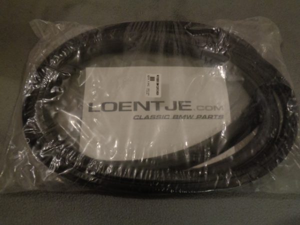 Voorruitrubber BMW e9 2.5cs - 3.0CSL  en 2000cs