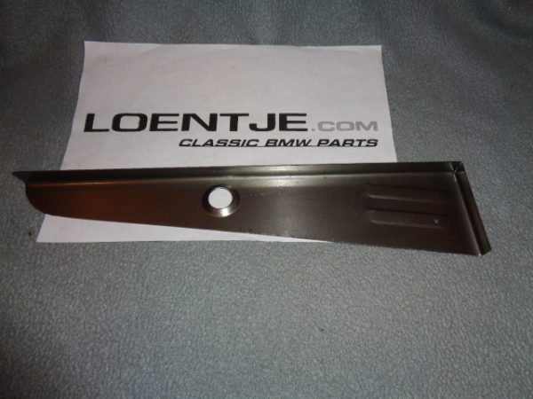 BMW e30 reparatiepaneel links achter in de koffer type 1 - Afbeelding 2