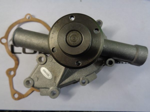 Waterpomp BMW 02 of neue Klasse, niet voor de tii