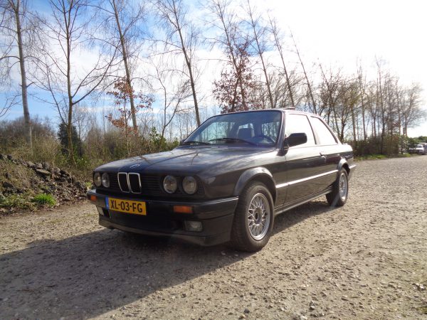 Donkere koplampen BMW 3 serie E30 met kruis, smoke - Afbeelding 5