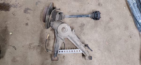 Complete verstevigingsset draagarmen achter BMW e30 - Afbeelding 5