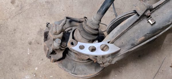 Versteviging draagarm achteras BMW e30 onderkant - Afbeelding 4
