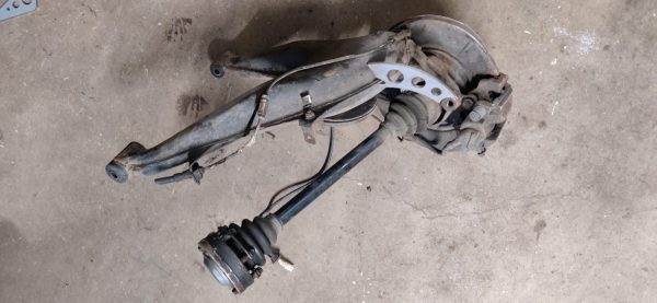 Versteviging draagarm achteras BMW e30 onderkant - Afbeelding 3