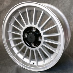 BMW 15 inch alpina stijl repro set, 6J voor en 7J achter