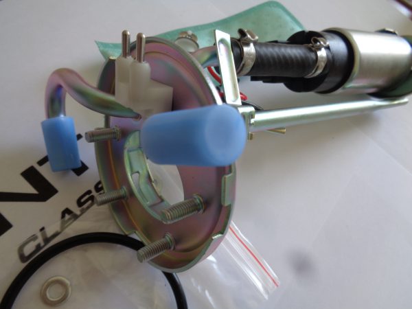 Benzinepomp met retour BMW e30 - Afbeelding 2