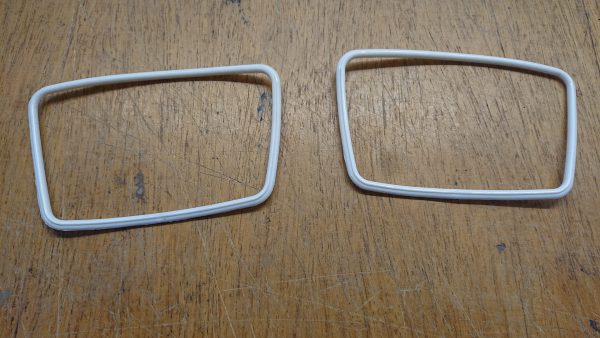 Beschermrand trapezium spiegel