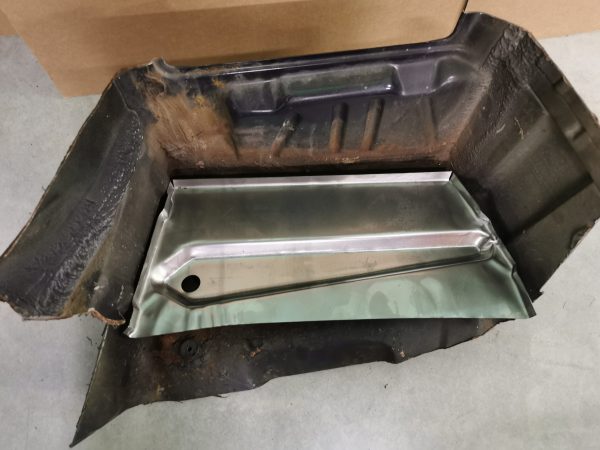 BMW e36 accubak reparatie gedeelte - Afbeelding 2