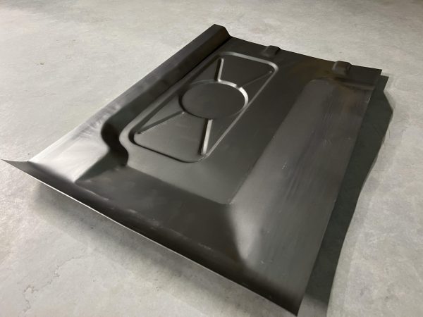 Vloerplaat rechts voor groot BMW e21 - Afbeelding 2