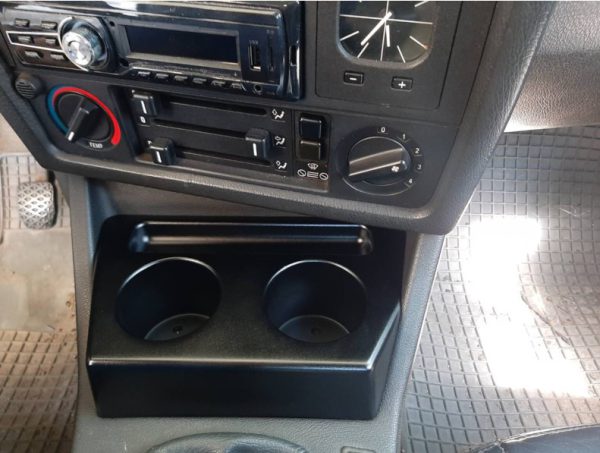 BMW e30 bekerhouder ABS - Afbeelding 2