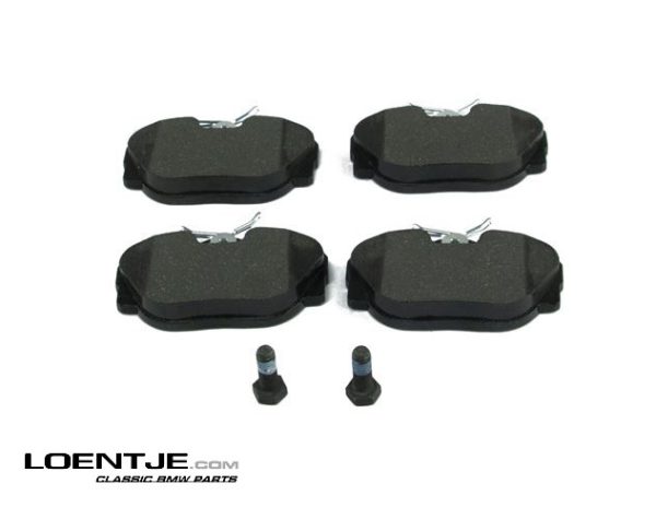Remblokken voor BMW e30 34111161347