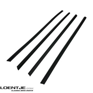 BMW E30 coupe type 1 set raamlikkers raamsnorren
