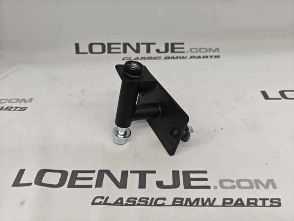 Bumpersteun acher BMW e30 type 2 - Afbeelding 3