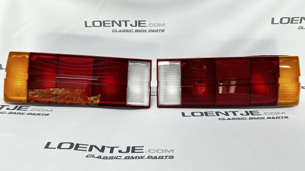 Achterlicht BMW E30 type 1 set, links en rechts - Afbeelding 2
