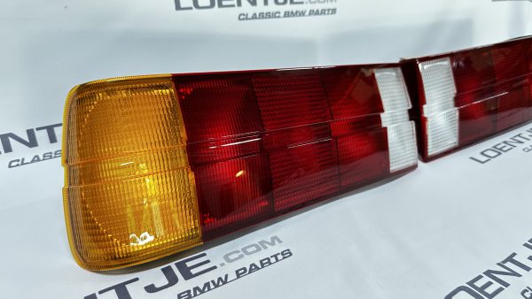 Achterlicht BMW E30 type 1 set, links en rechts - Afbeelding 3