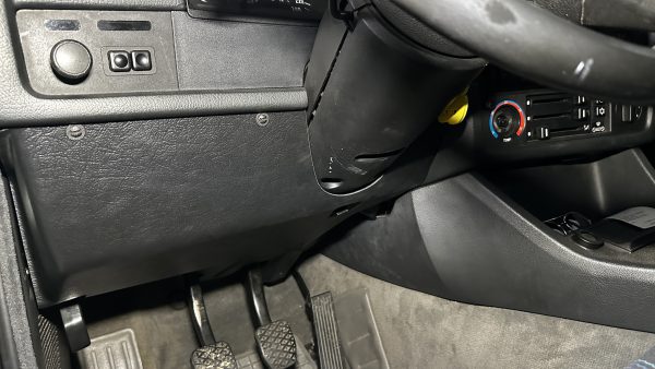 BMW e30 Schopplaat, plaat onder dashboard, met isolatie - Afbeelding 3