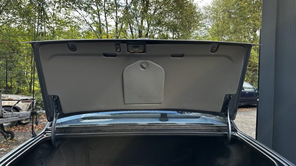 Kofferklep bekleding leder BMW E30 - Afbeelding 5