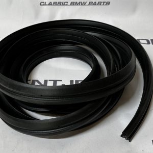 Kofferbakrubber BMW E34