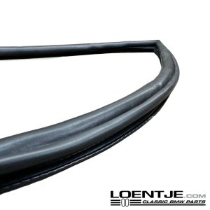 Deurrubber Voor BMW e30 vier deurs en touring links