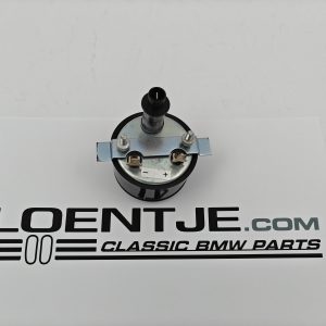 Klokje voor in het dashboard zoals de Tii